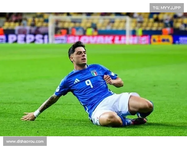 凯尔特人和那不勒斯就安布罗西诺租借事宜展开初步接触 凯尔特人和那不勒斯就安布罗西诺租借事宜展开初步接触