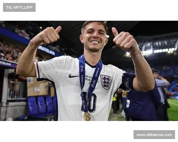 意媒:亚特兰大关注曼城小将麦卡蒂 法兰克福领跑争夺战 意媒:亚特兰大关注曼城小将麦卡蒂 法兰克福领跑争夺战