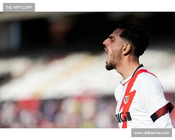 莱切体育总监卡马尔达奖金条款不成焦点球队目标更为明确 莱切体育总监卡马尔达奖金条款不成焦点球队目标更为明确