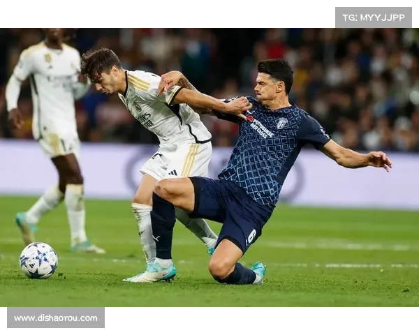 聚焦法国本土球员的崛起与发展探索其对足球未来的深远影响 聚焦法国本土球员的崛起与发展探索其对足球未来的深远影响